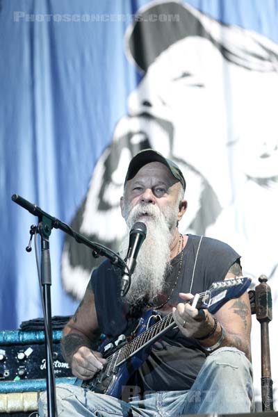 SEASICK STEVE - 2018-07-08 - BELFORT - Presqu'ile de Malsaucy - Greenroom - 